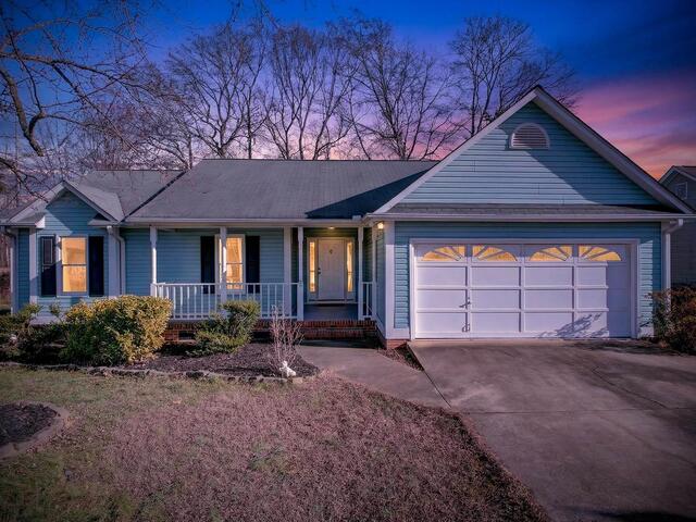 Photo of 404 Frostberry Court