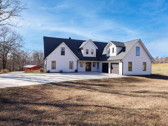 Photo of 1035 Nazareth Church Road