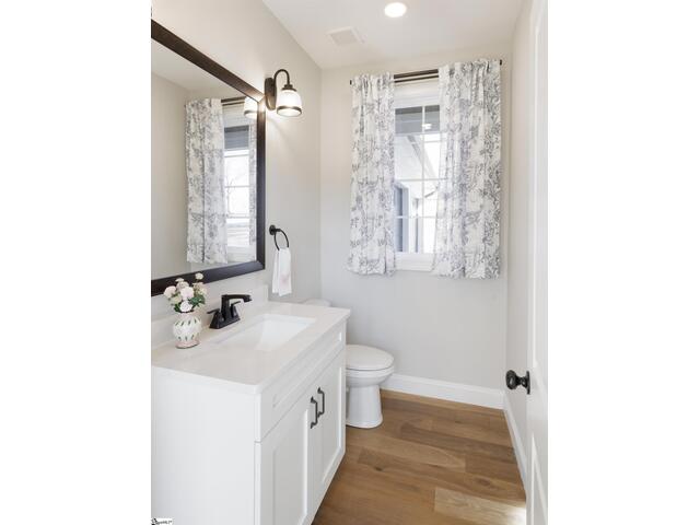 Photo of 1035 Nazareth Church Road