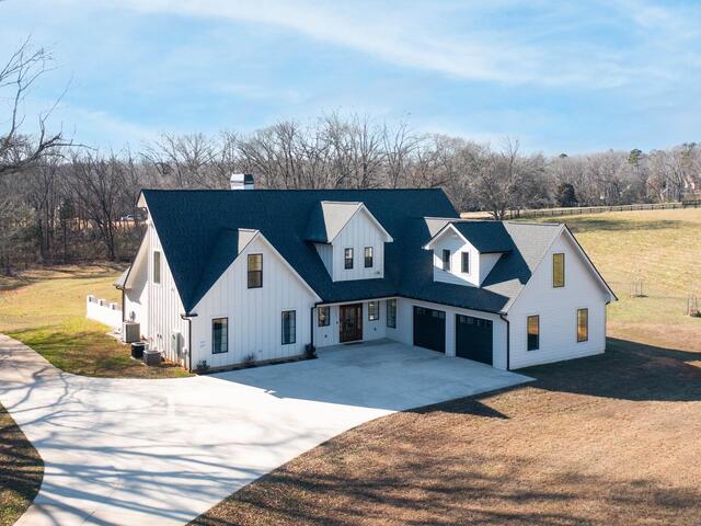 Photo of 1035 Nazareth Church Road