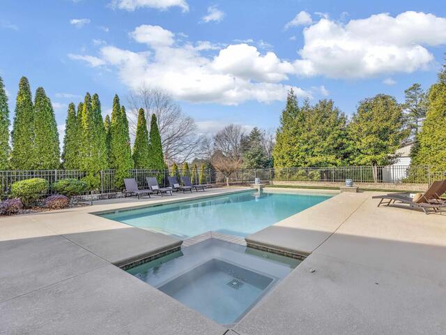 Photo of 1005 Garlington Road