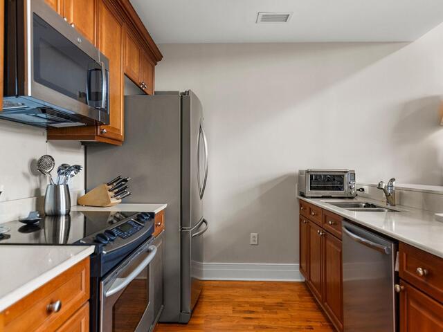 Photo of 111 E McBee Avenue