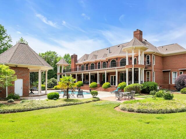 Photo of 101 Tuscany Way