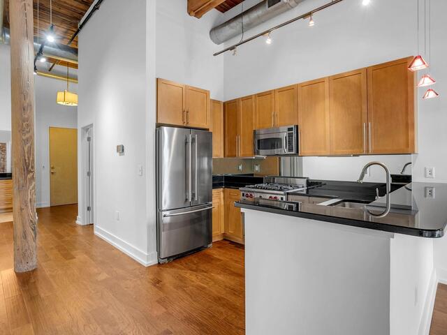 Photo of 400 MILLS Avenue