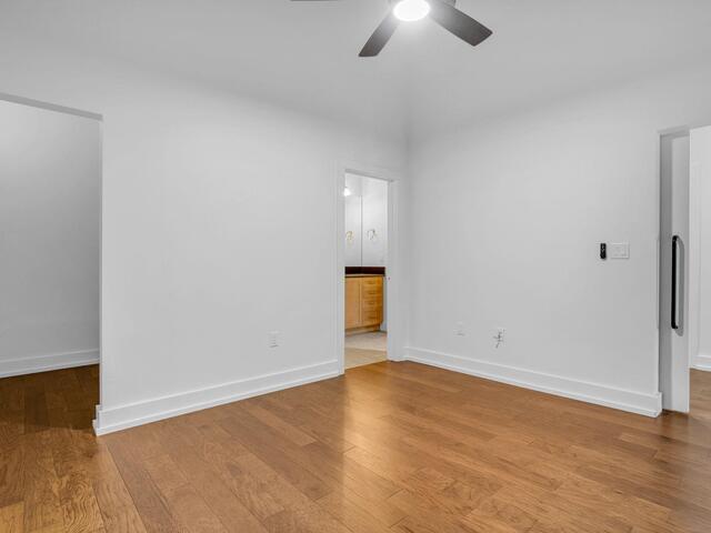 Photo of 400 MILLS Avenue