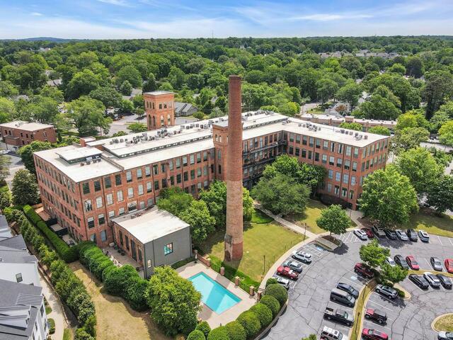 Photo of 400 MILLS Avenue