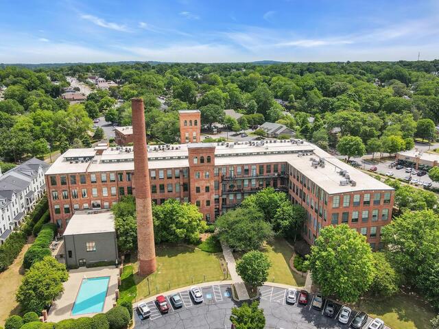 Photo of 400 MILLS Avenue