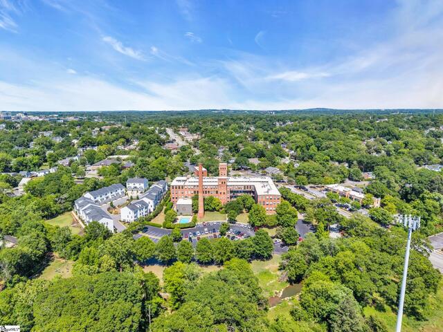 Photo of 400 MILLS Avenue