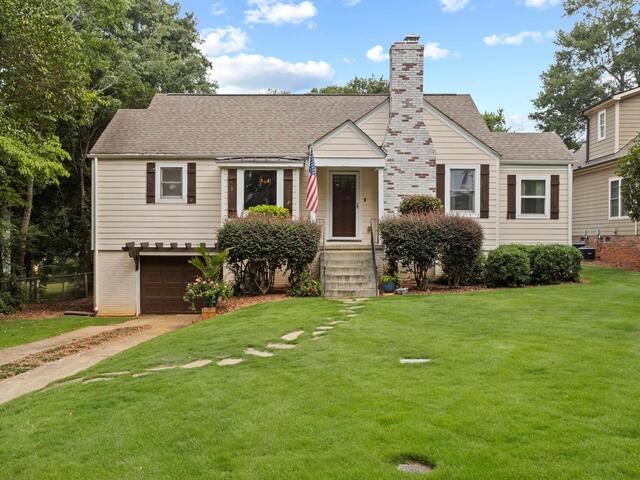 Photo of 4 Waverly Court