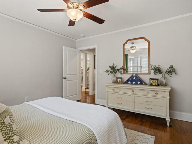 Photo of 4 Waverly Court