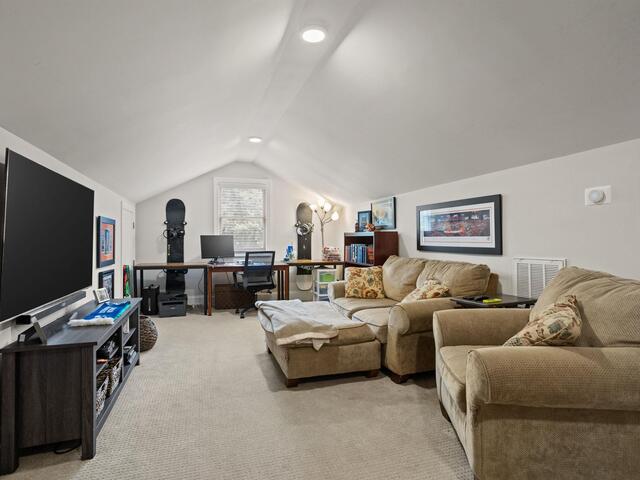 Photo of 4 Waverly Court