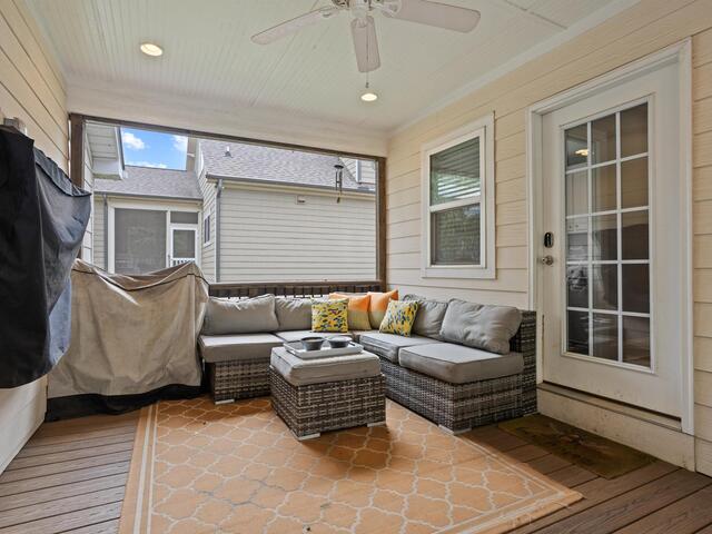 Photo of 4 Waverly Court