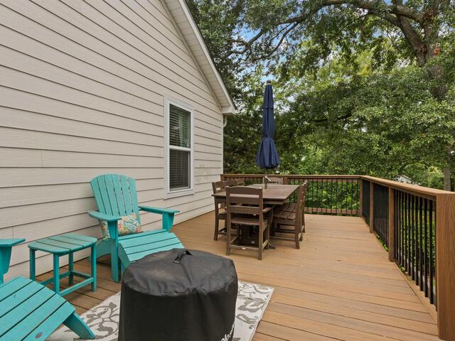Photo of 4 Waverly Court