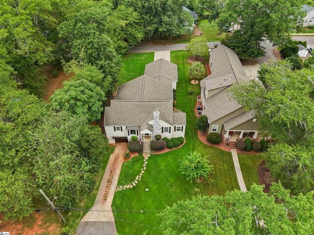 Photo of 4 Waverly Court