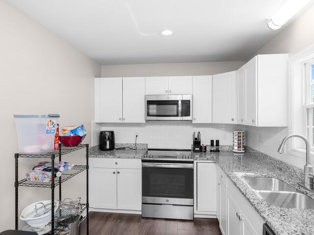 Photo of 121 Forrester Drive