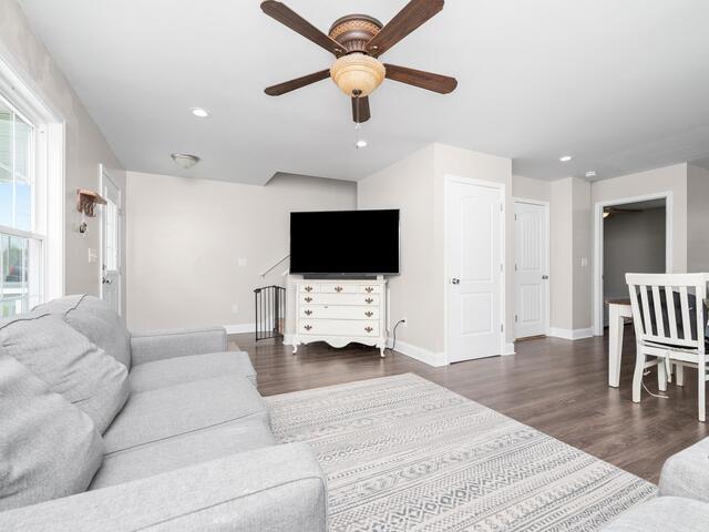 Photo of 121 Forrester Drive