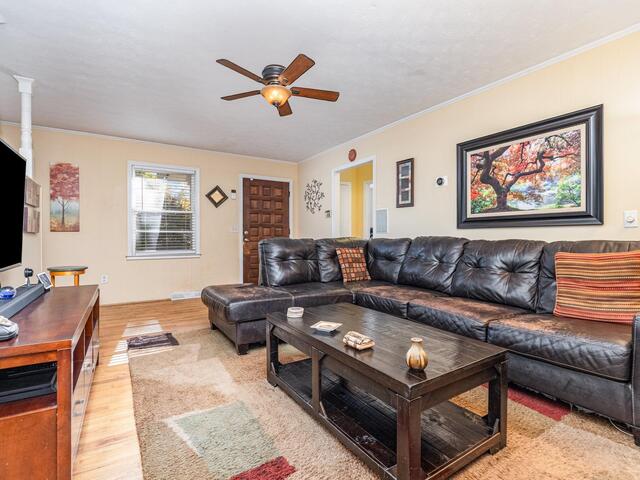 Photo of 404 Tebblewood Drive