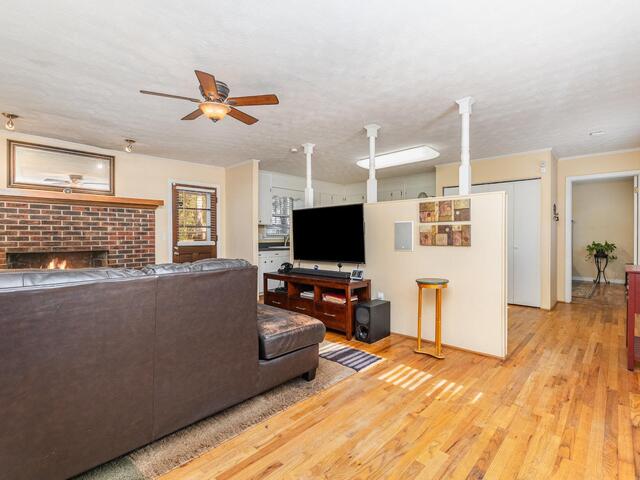 Photo of 404 Tebblewood Drive