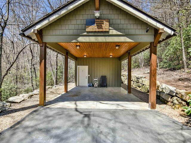 Photo of 126 COLUMBINE Way