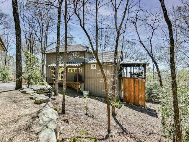 Photo of 126 COLUMBINE Way