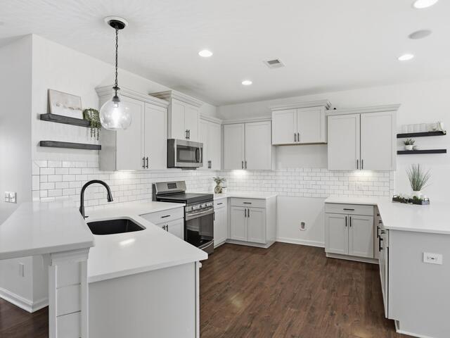 Photo of 104 Upland Drive