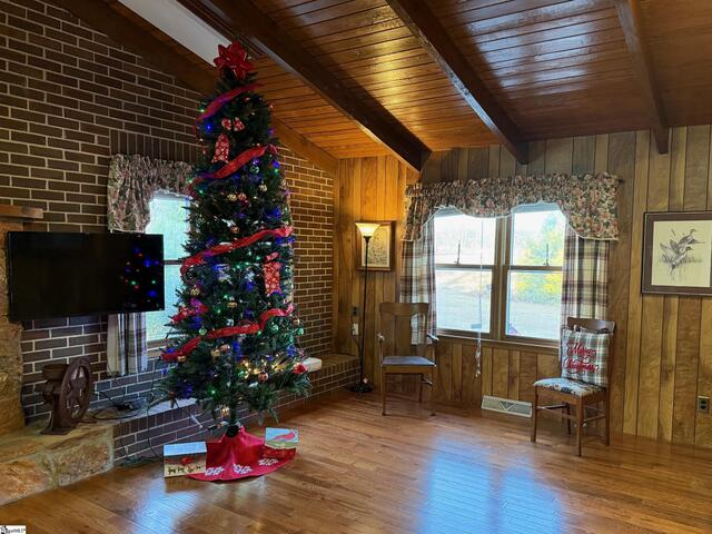 Photo of 550 Pine Mountain Road