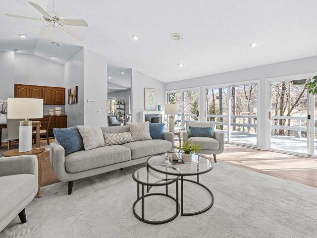 Photo of 12 Yeoman Lane