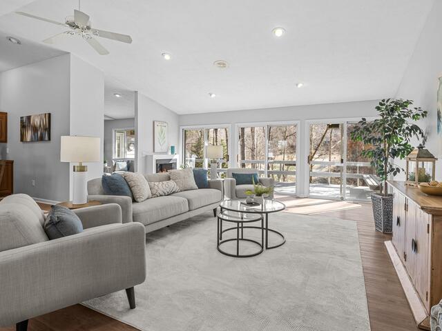 Photo of 12 Yeoman Lane