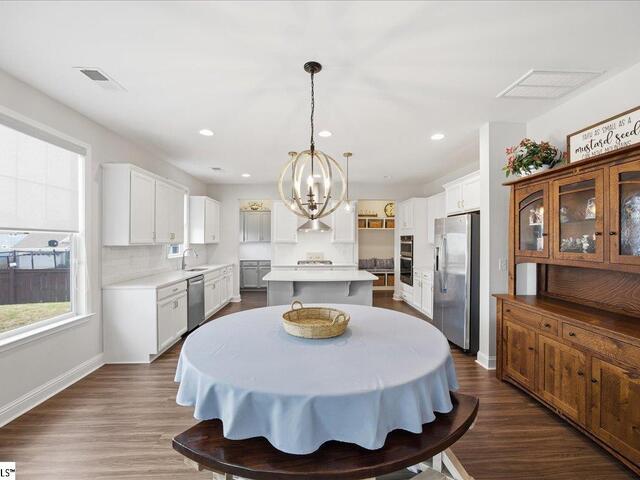 Photo of 303 Durness Drive