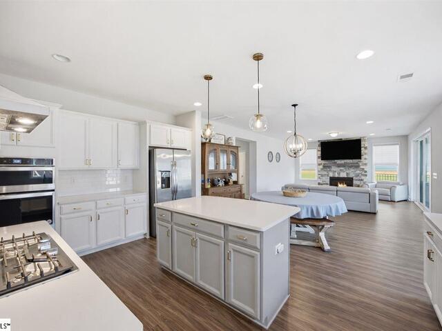 Photo of 303 Durness Drive