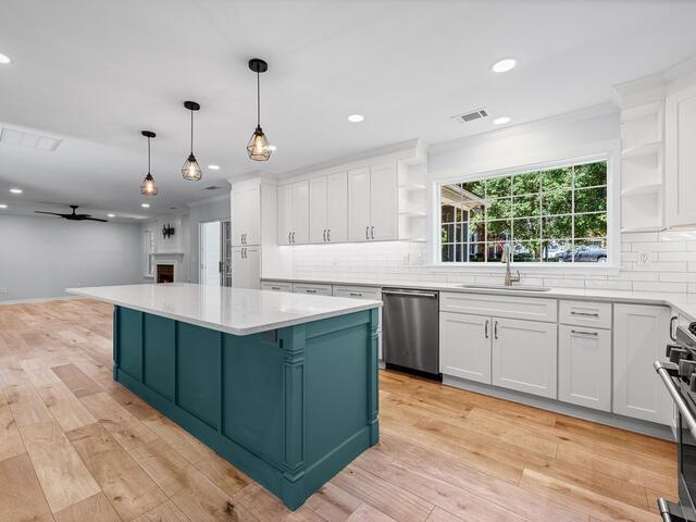 Photo of 100 Northcliff Way