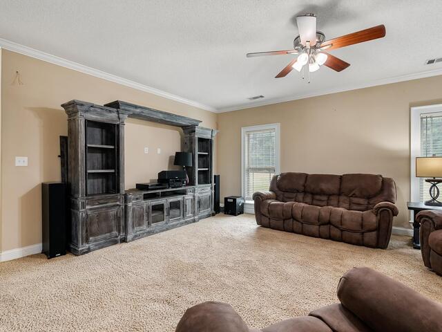 Photo of 1215 Grady Hall Road