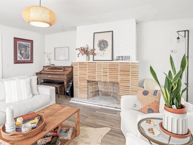 Photo of 1413 S McDuffie Street