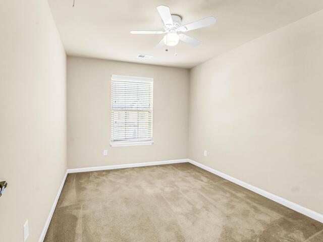 Photo of 446 Christiane