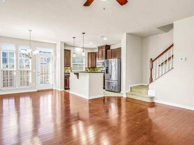 Photo of 446 Christiane