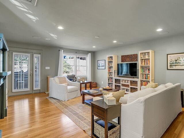 Photo of 19 Rock Creek Drive