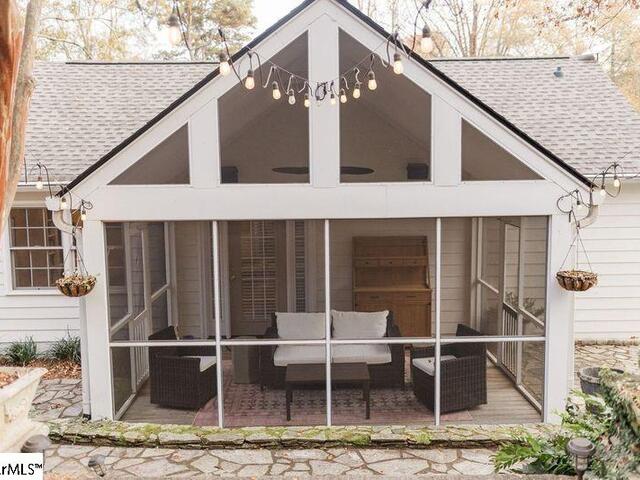 Photo of 19 Rock Creek Drive