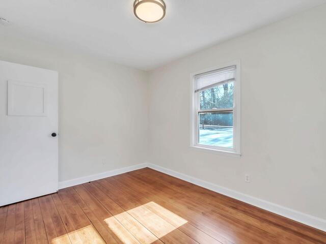 Photo of 224 S Hampton Drive