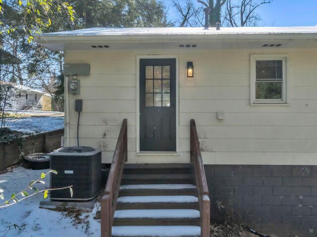 Photo of 224 S Hampton Drive