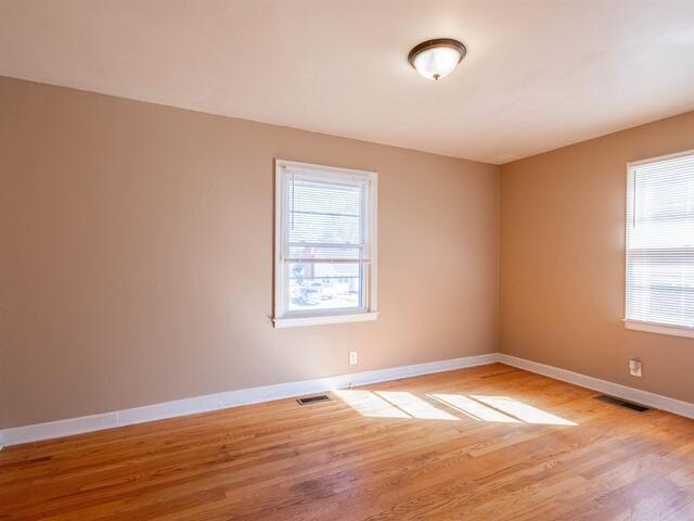 Photo of 49 FOXHALL Road