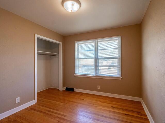 Photo of 49 FOXHALL Road