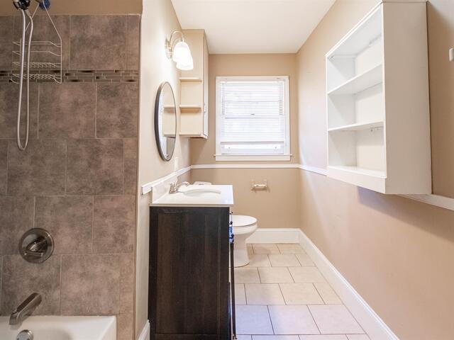 Photo of 49 FOXHALL Road