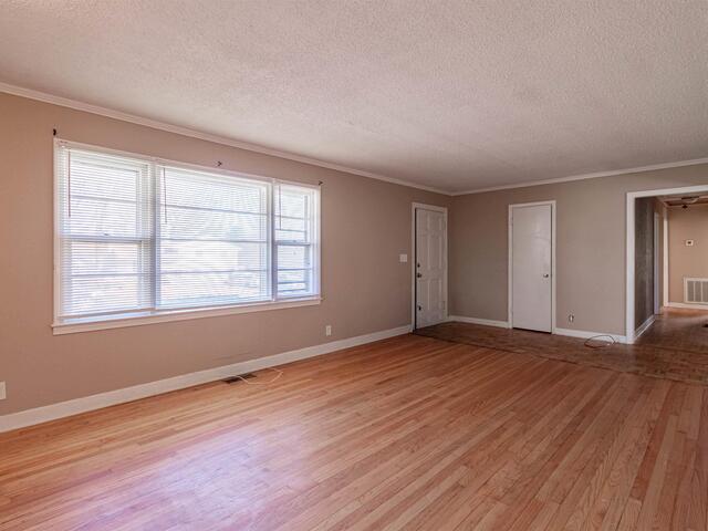 Photo of 49 FOXHALL Road