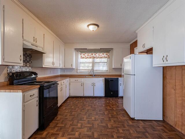 Photo of 49 FOXHALL Road