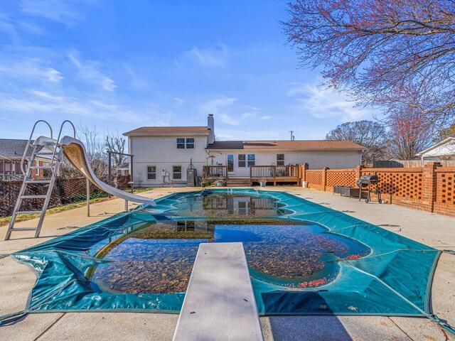 Photo of 519 Longview Terrace