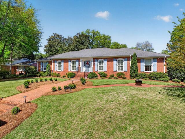 Photo of 18 LaVista Court