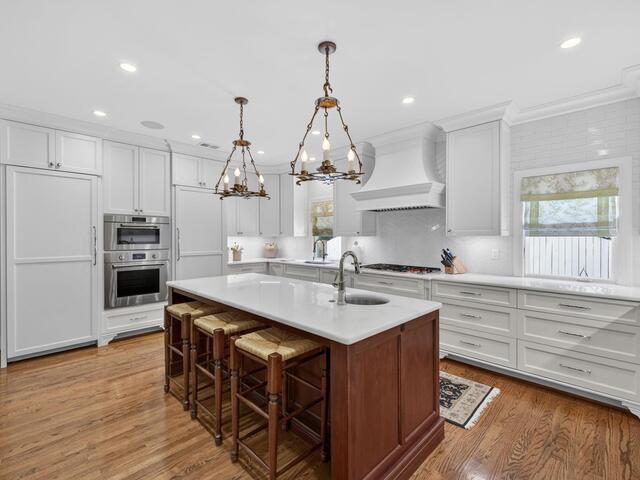 Photo of 18 LaVista Court