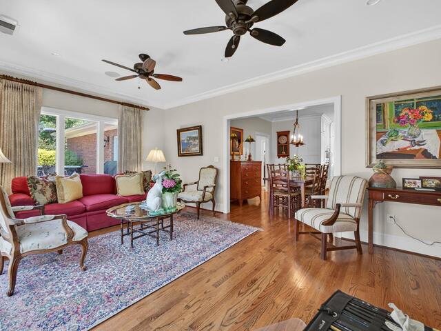 Photo of 18 LaVista Court