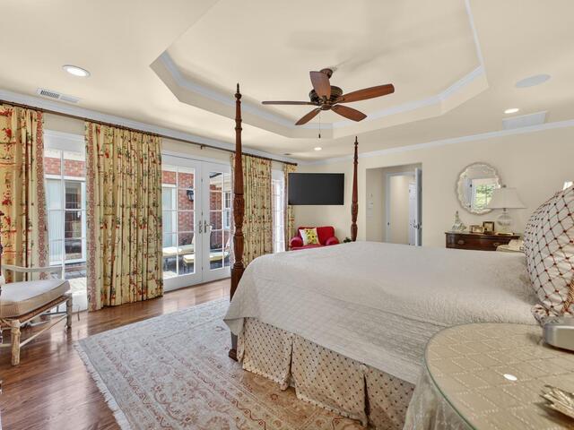 Photo of 18 LaVista Court