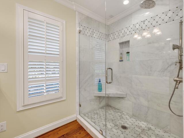 Photo of 18 LaVista Court